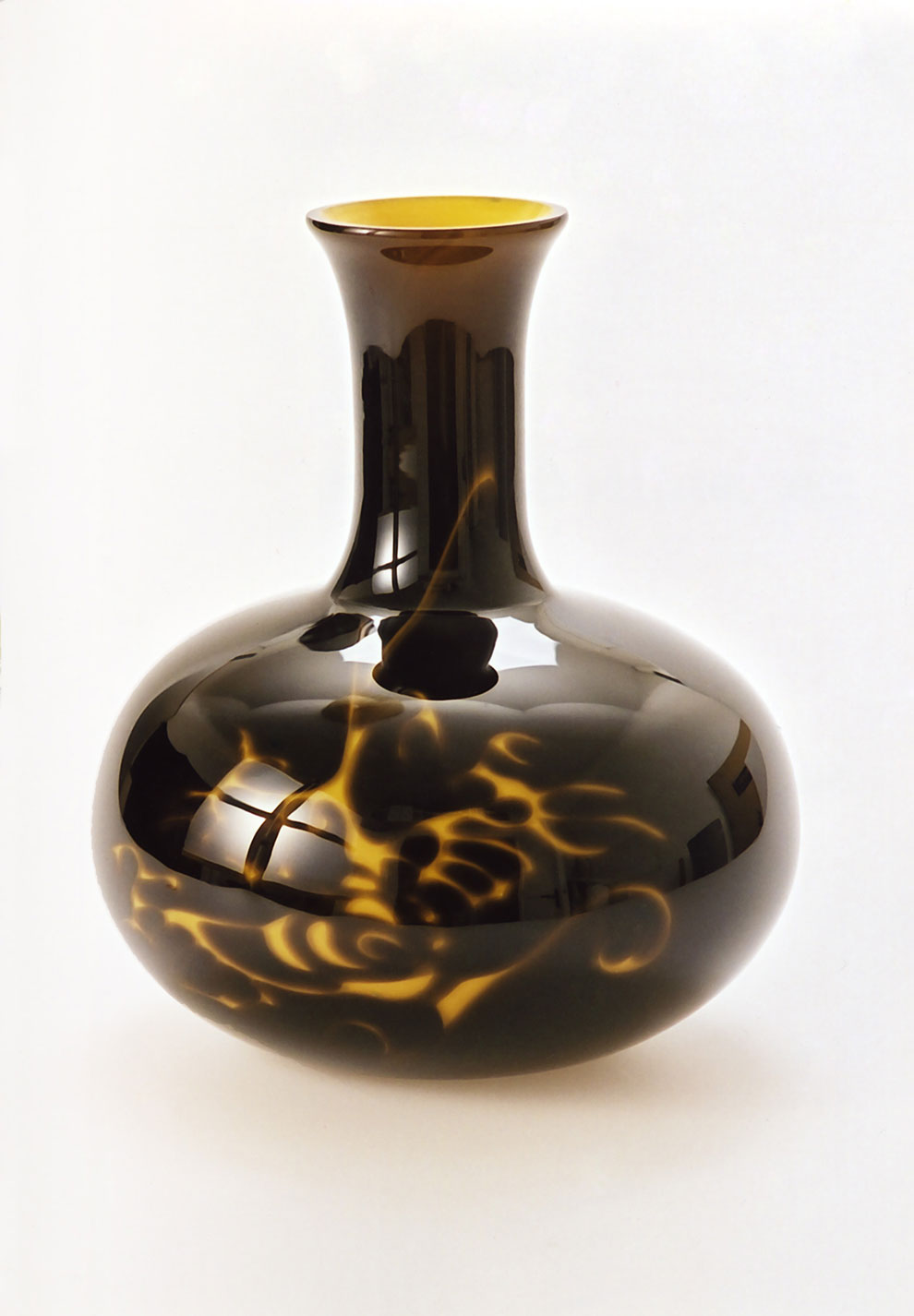 vase by alexandra lindhén, university of kalmar, sweden 2007